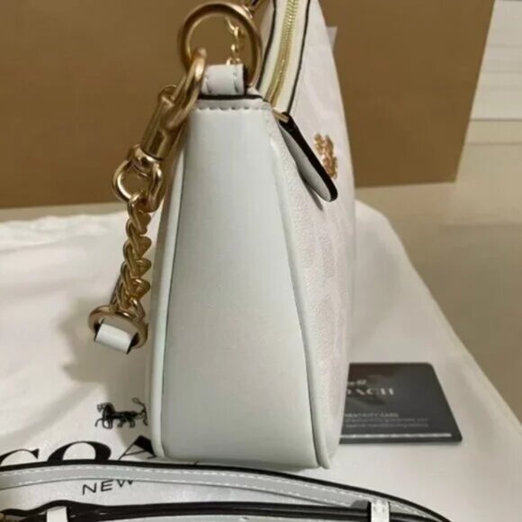 Coach Teri Shoulder Bag In Signature Canvas - Picture 10 of 11